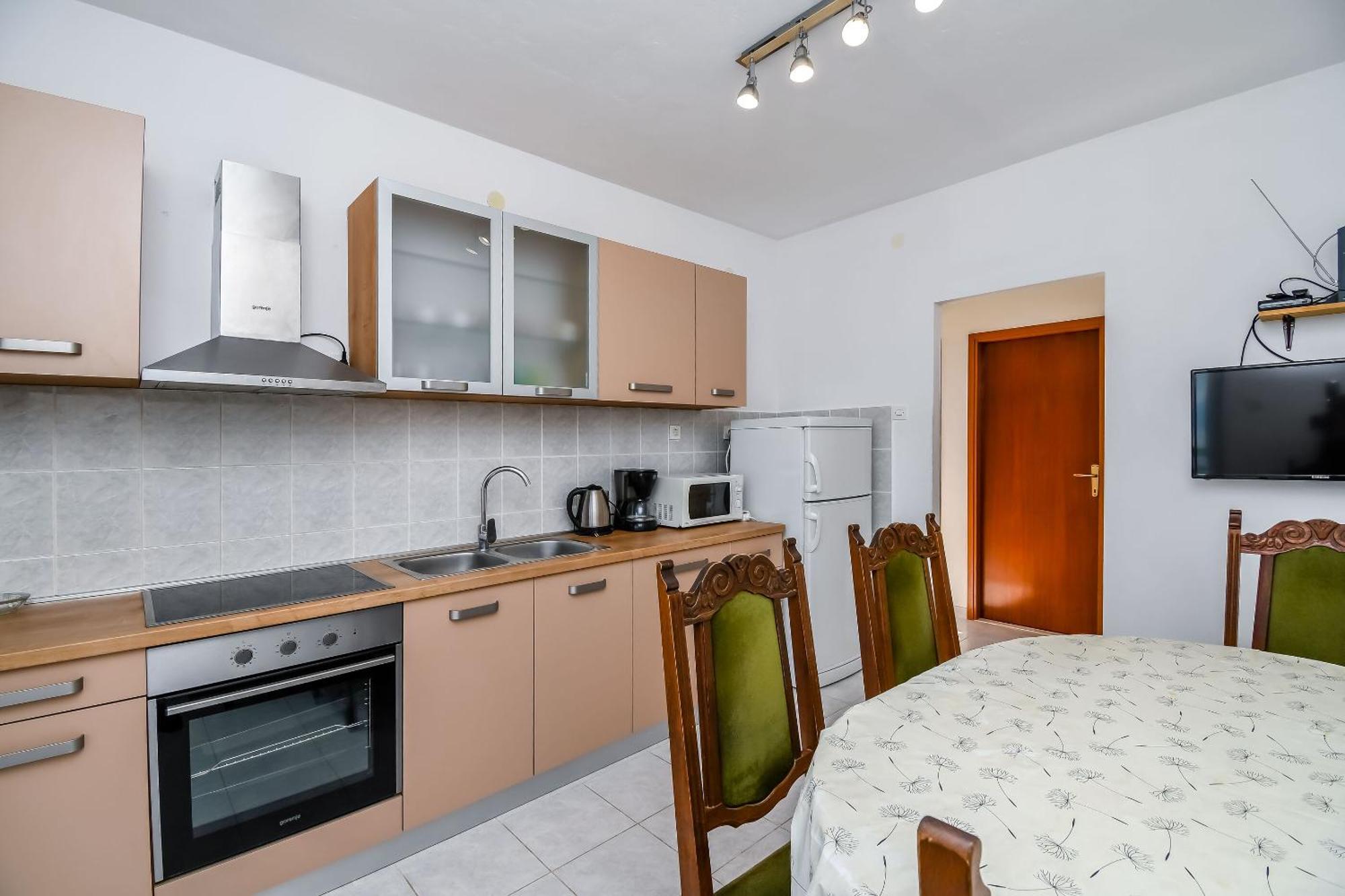 Apartments Vinka Трогир Екстериор снимка