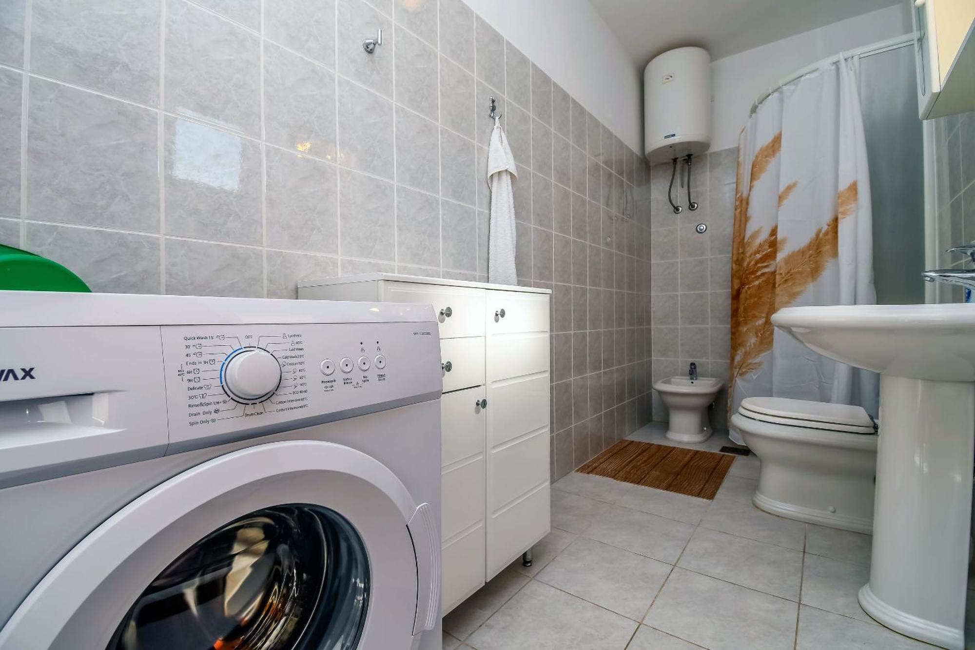 Apartments Vinka Трогир Екстериор снимка