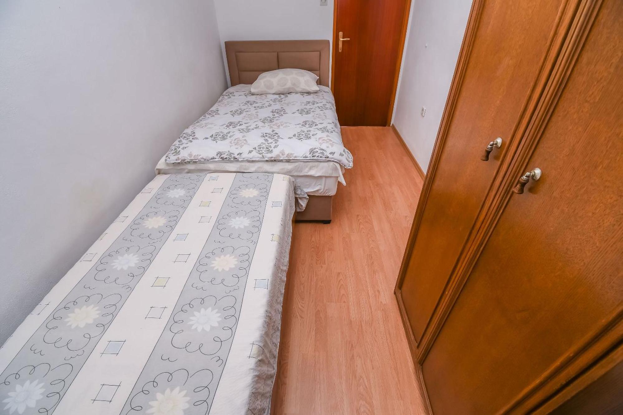 Apartments Vinka Трогир Екстериор снимка