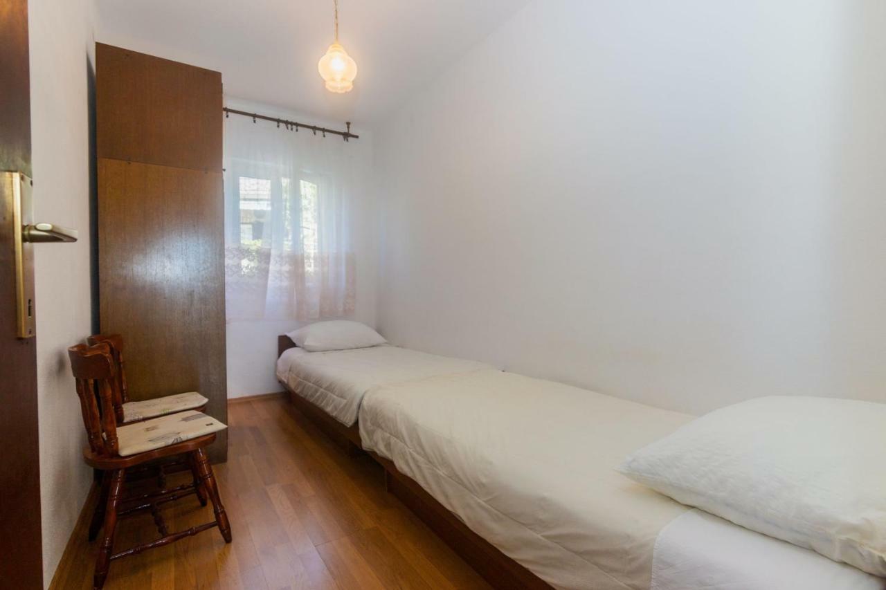 Apartments Vinka Трогир Екстериор снимка