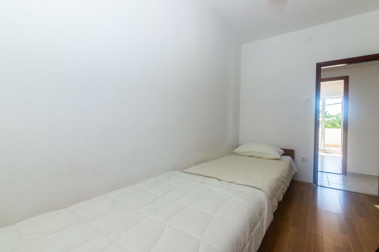 Apartments Vinka Трогир Екстериор снимка